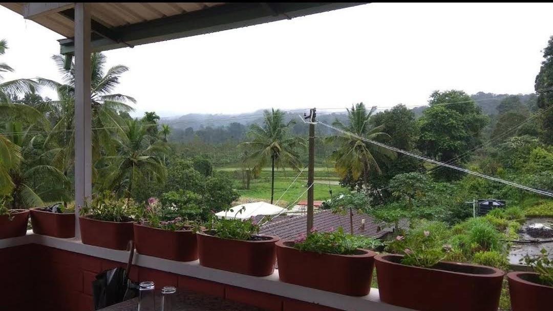 Camp Coorg Apartment Tulsa Exterior foto