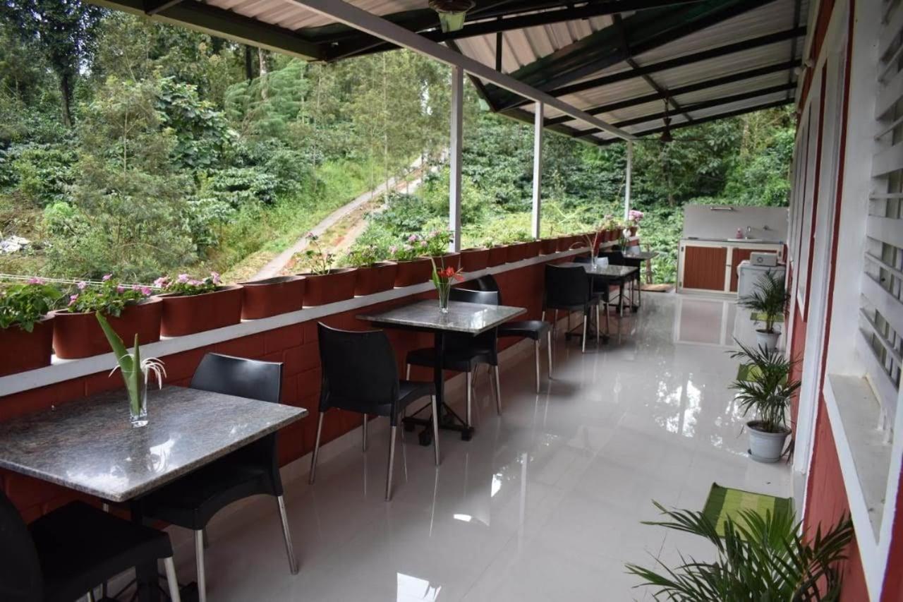 Camp Coorg Apartment Tulsa Exterior foto